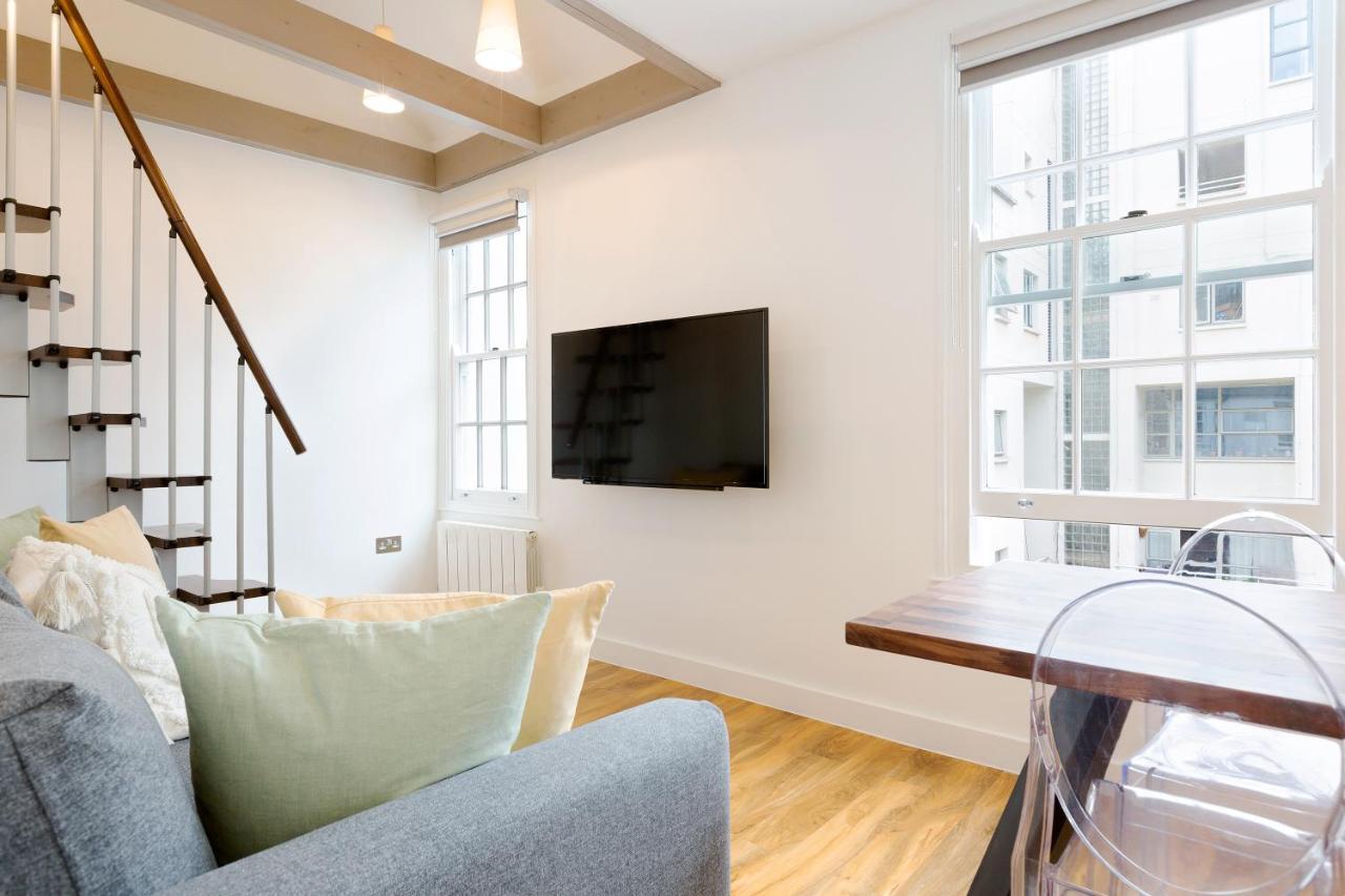 Spacious 4 Bedrooms Flat In New Oxford Street Londra Esterno foto