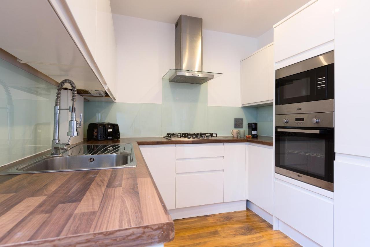 Spacious 4 Bedrooms Flat In New Oxford Street Londra Esterno foto