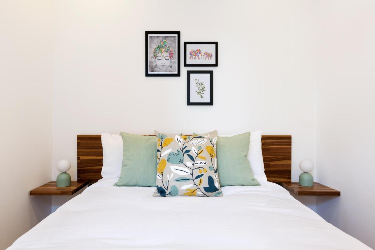Spacious 4 Bedrooms Flat In New Oxford Street Londra Esterno foto