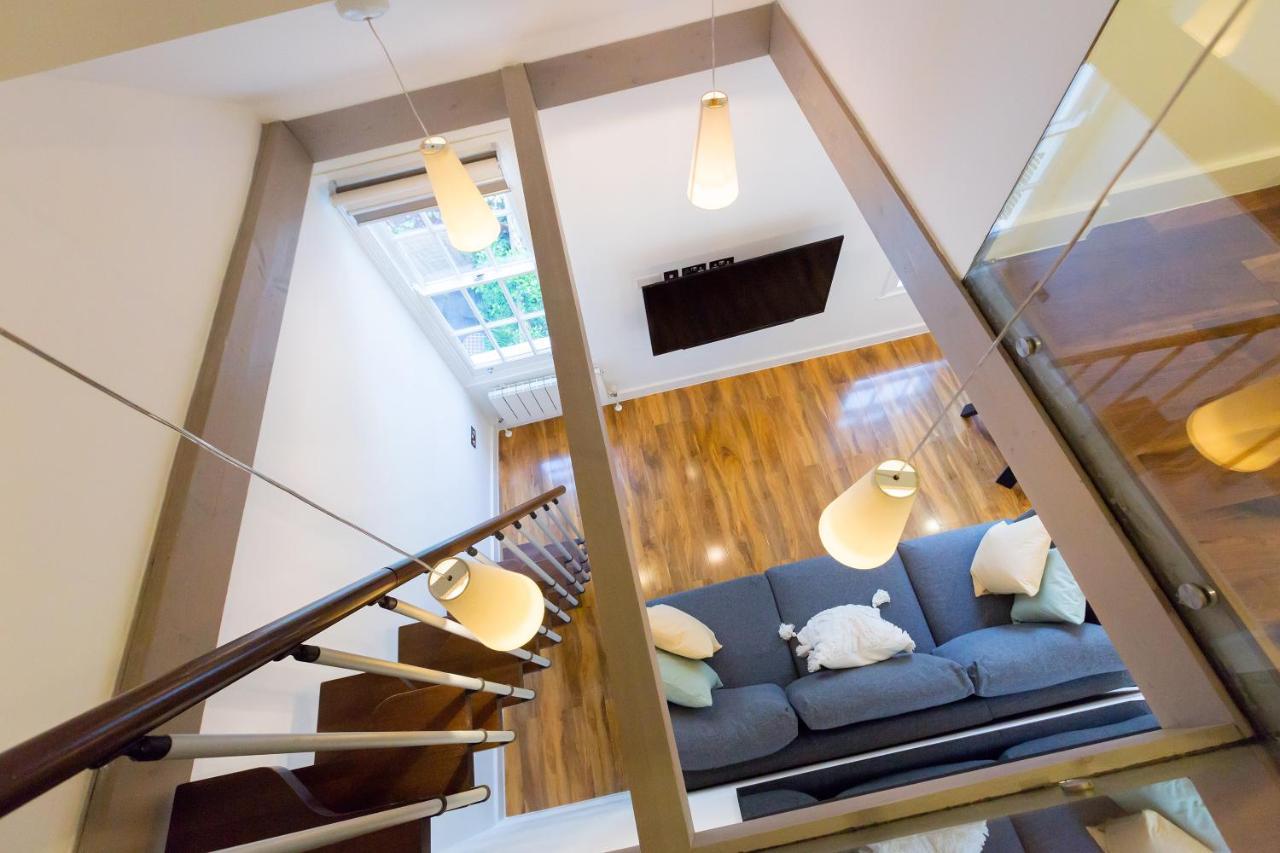 Spacious 4 Bedrooms Flat In New Oxford Street Londra Esterno foto